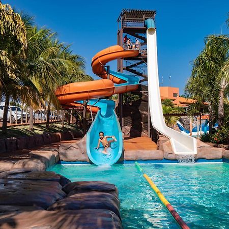 Grandes Lagos Resorts E Parque Aquatico Santa Clara d'Oeste Экстерьер фото