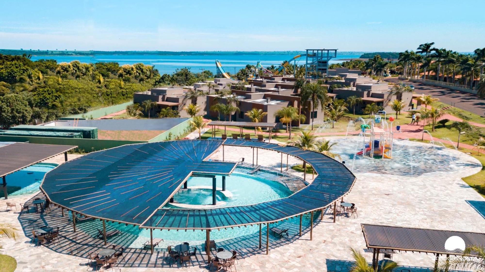 Grandes Lagos Resorts E Parque Aquatico Santa Clara d'Oeste Экстерьер фото