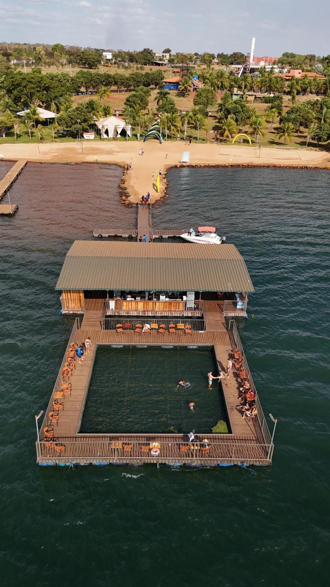 Grandes Lagos Resorts E Parque Aquatico Santa Clara d'Oeste Экстерьер фото