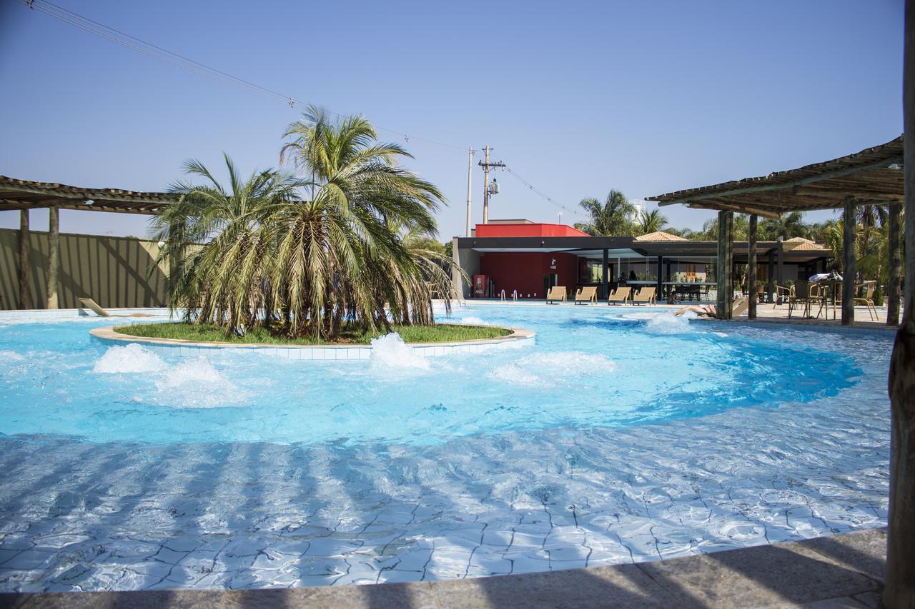 Grandes Lagos Resorts E Parque Aquatico Santa Clara d'Oeste Экстерьер фото